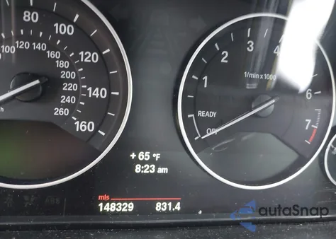 2013 BMW 328I xDrive z USA, uszkodzony, nr VIN WBA3B3C50DF541825